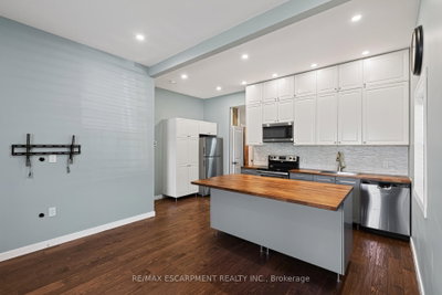 21 Cedar Street • Cambridge, ON photo 9