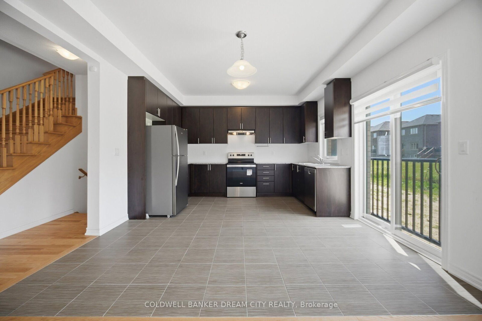 420 Vandusen Avenue • Southgate, ON photo 13