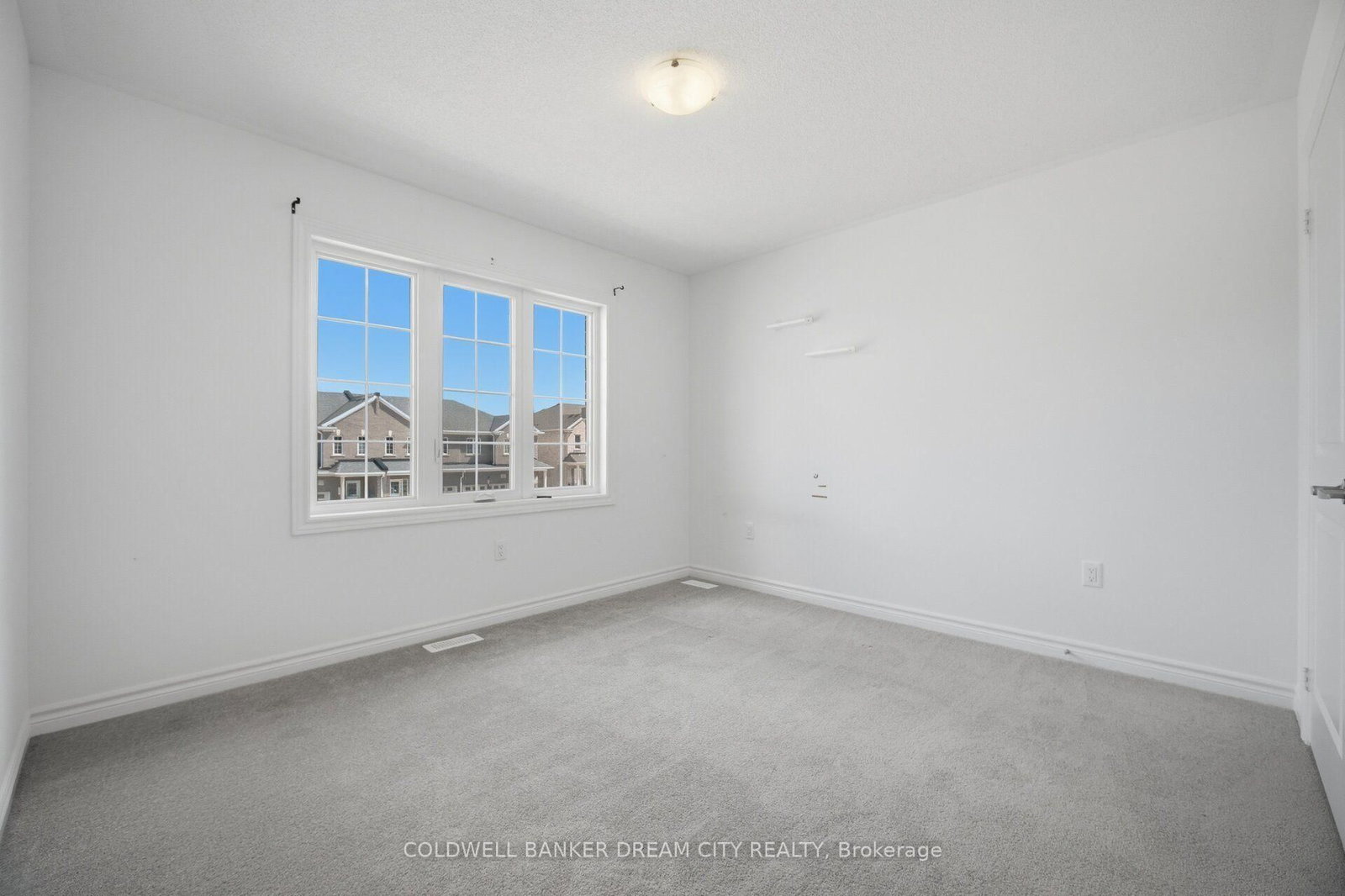 420 Vandusen Avenue • Southgate, ON photo 31