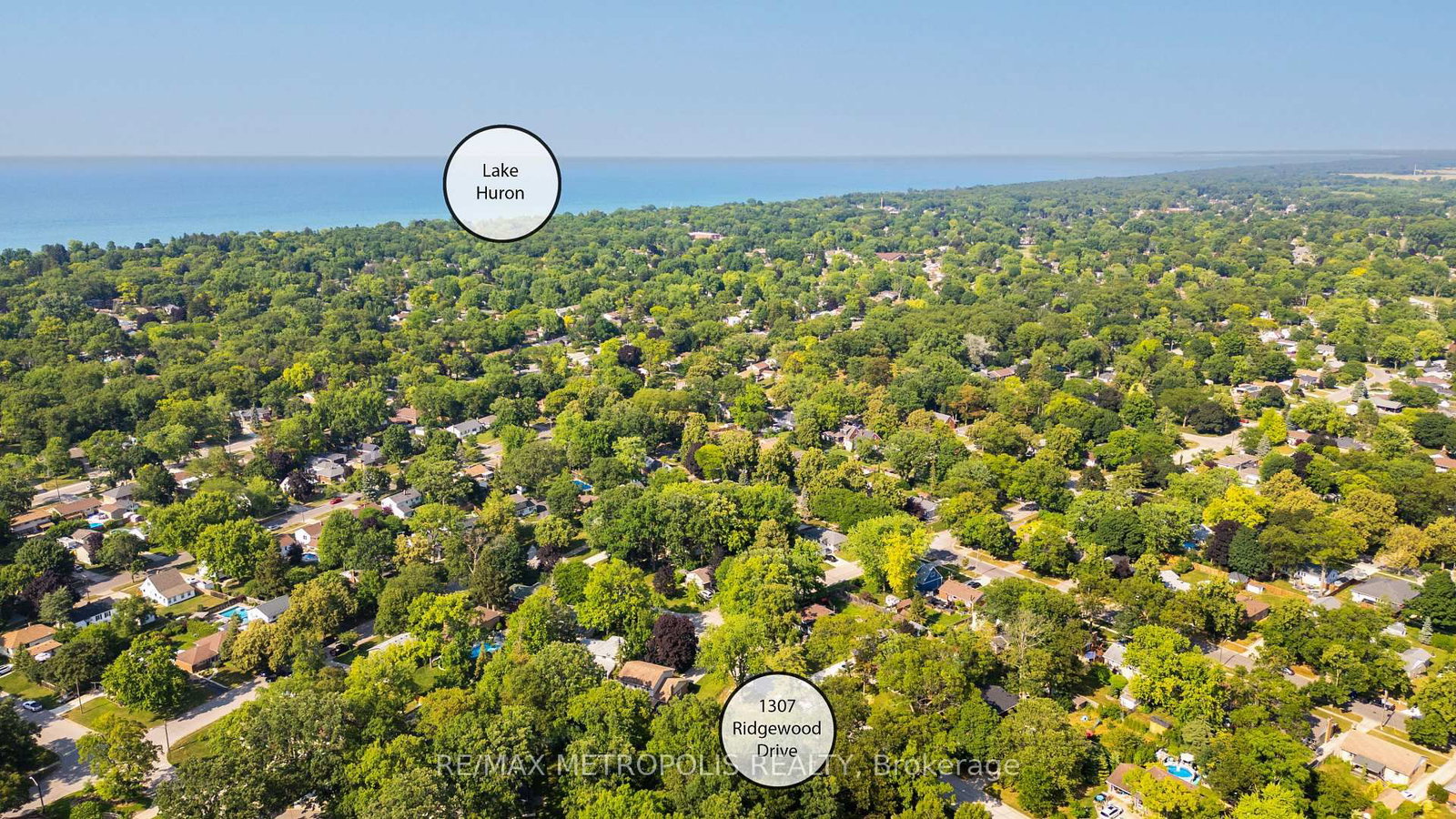 1307-S Ridgewood Drive • Sarnia, ON photo 16