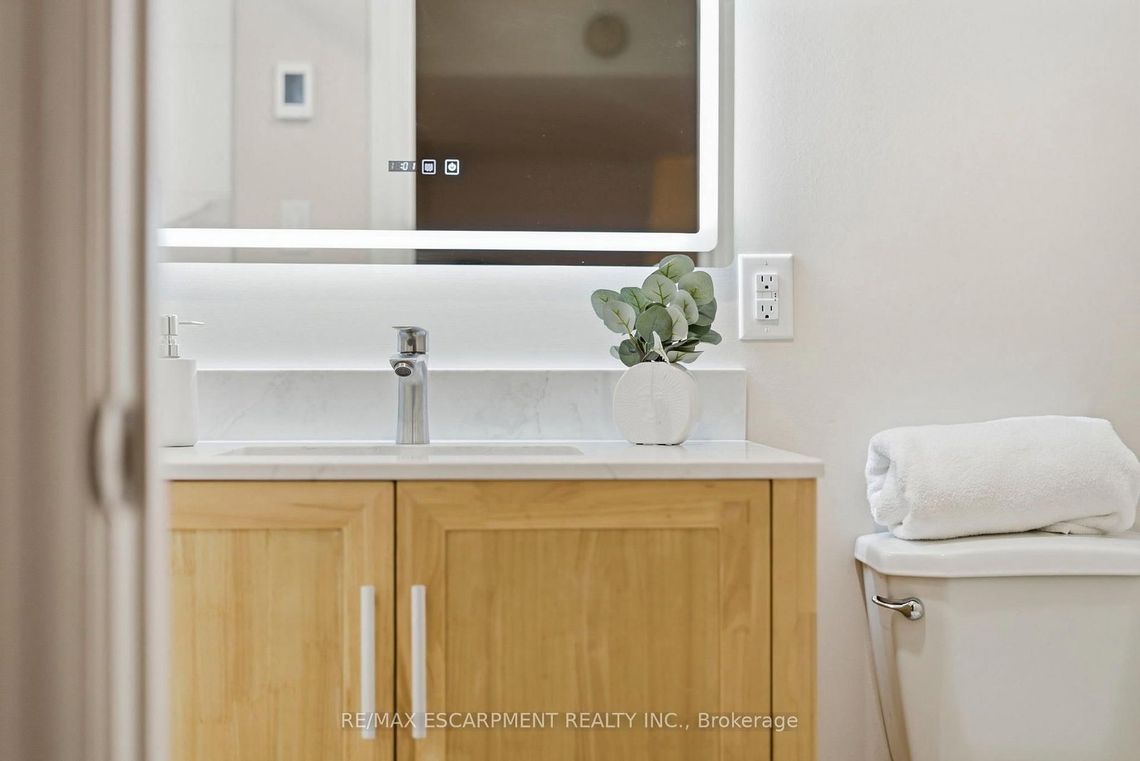 18 Sable Drive • Hamilton, ON photo 35