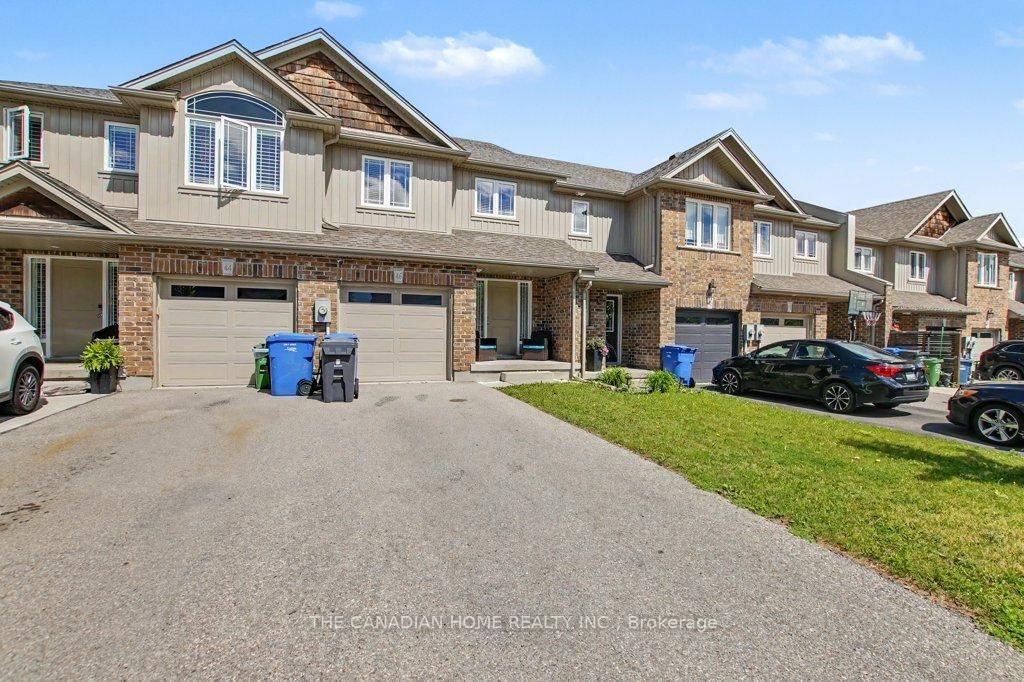 46 Jeffrey Drive • Guelph, ON photo 3