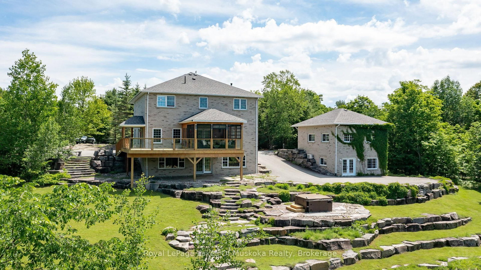 1039 Ziska Road • Bracebridge, ON photo 1