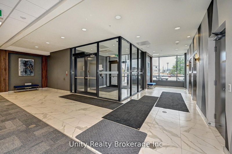 26 Lowes Road W