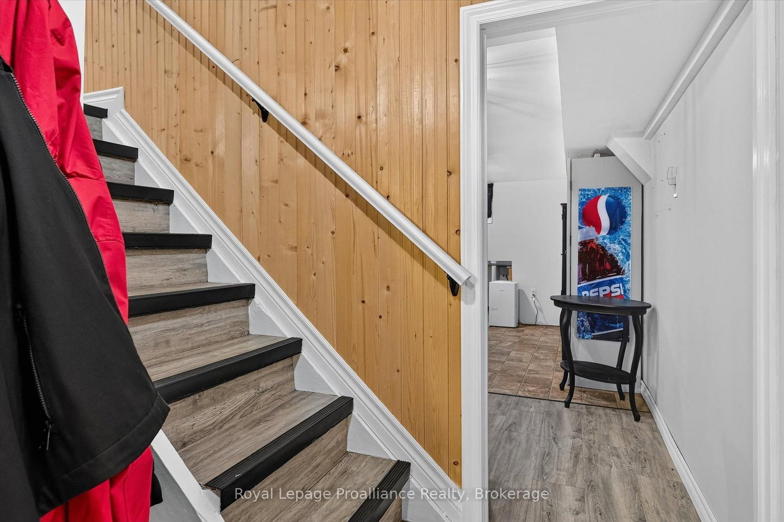 837 Sherburne Street • Peterborough, ON photo 16