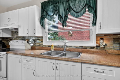 837 Sherburne Street • Peterborough, ON photo 7