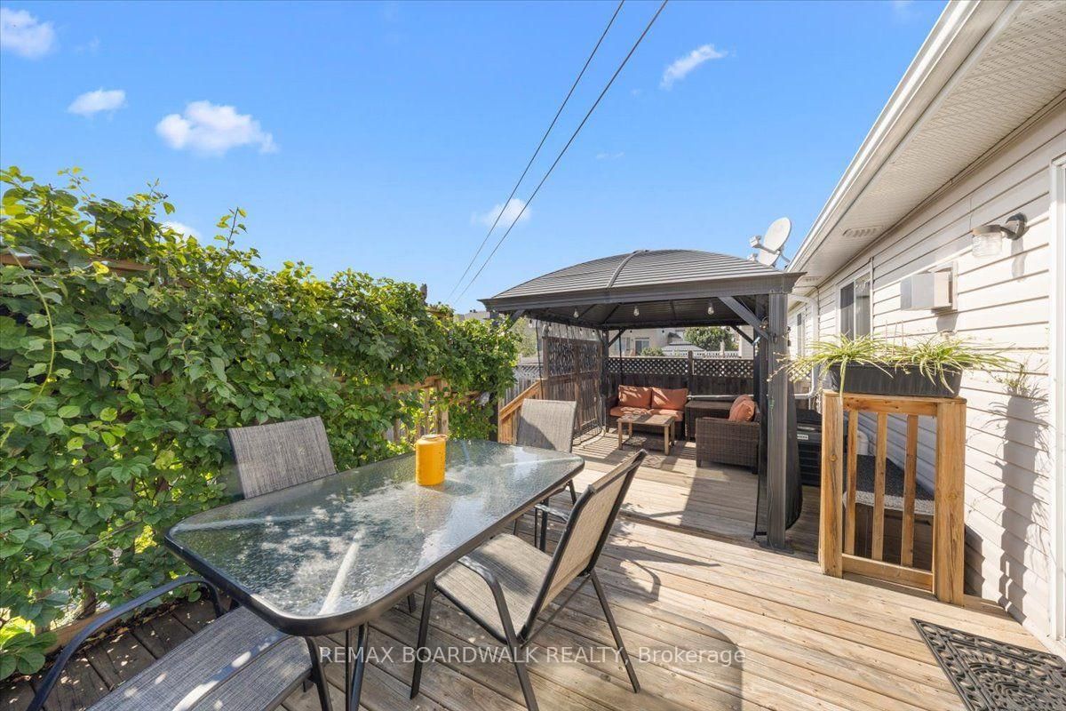 13 Allan Bond Court • Arnprior, ON photo 32