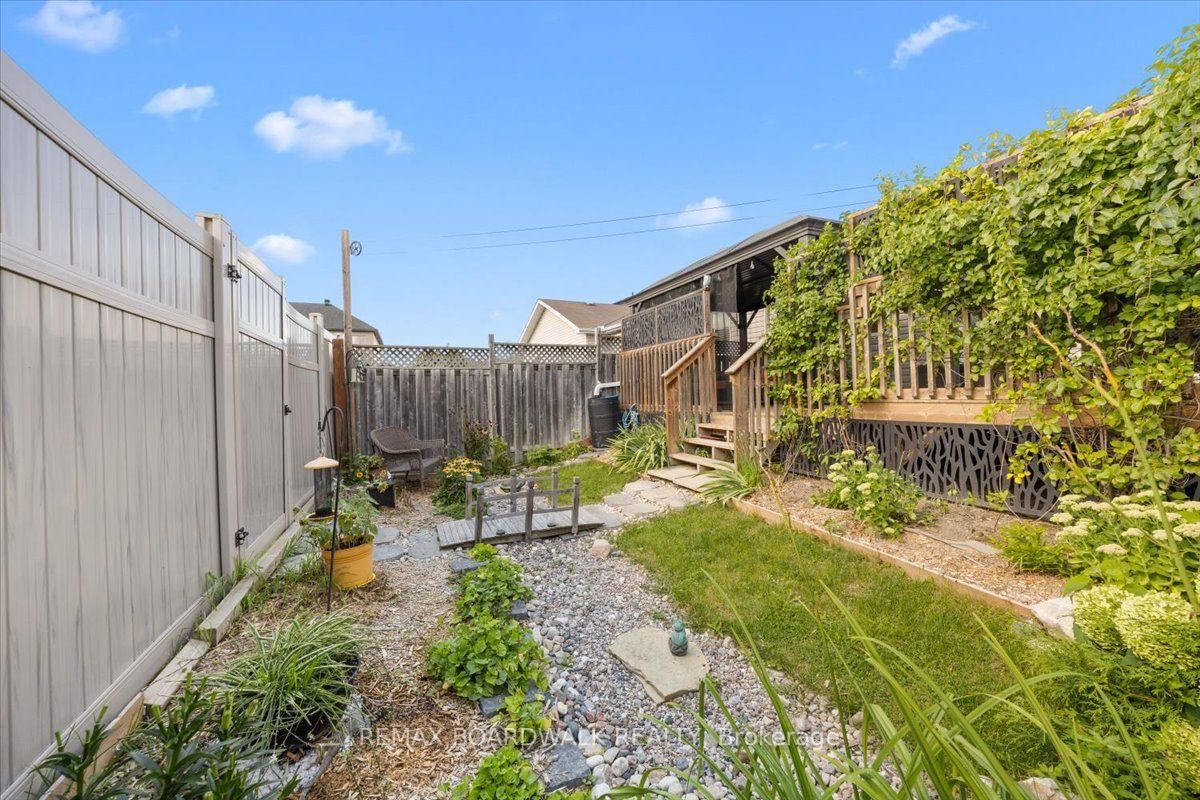 13 Allan Bond Court • Arnprior, ON photo 36