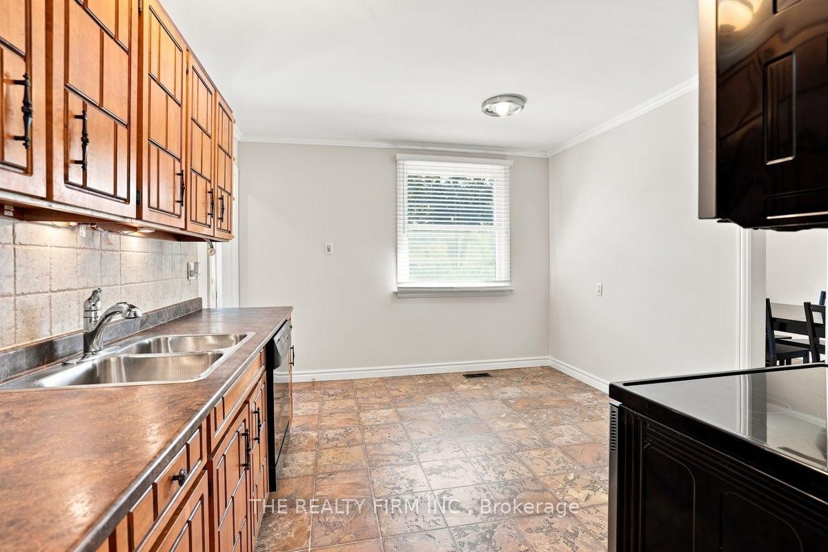20 Lynngate Court • London South, ON photo 12