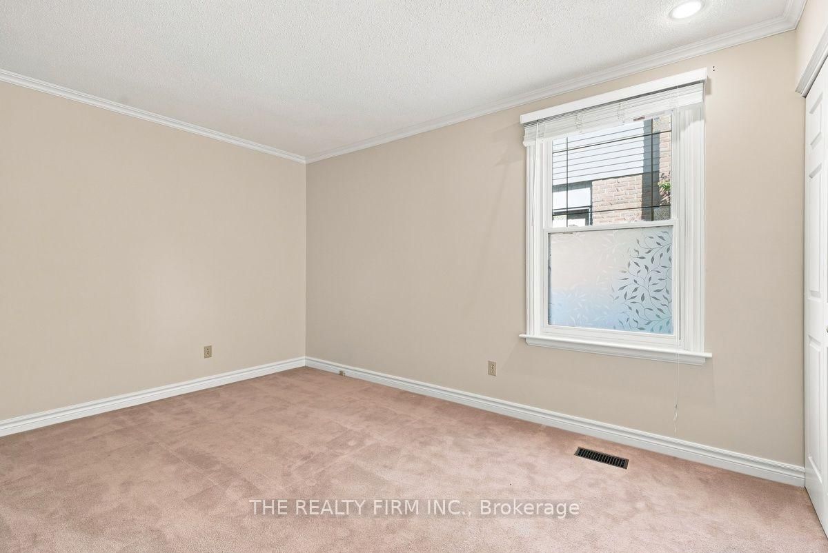 20 Lynngate Court • London South, ON photo 21