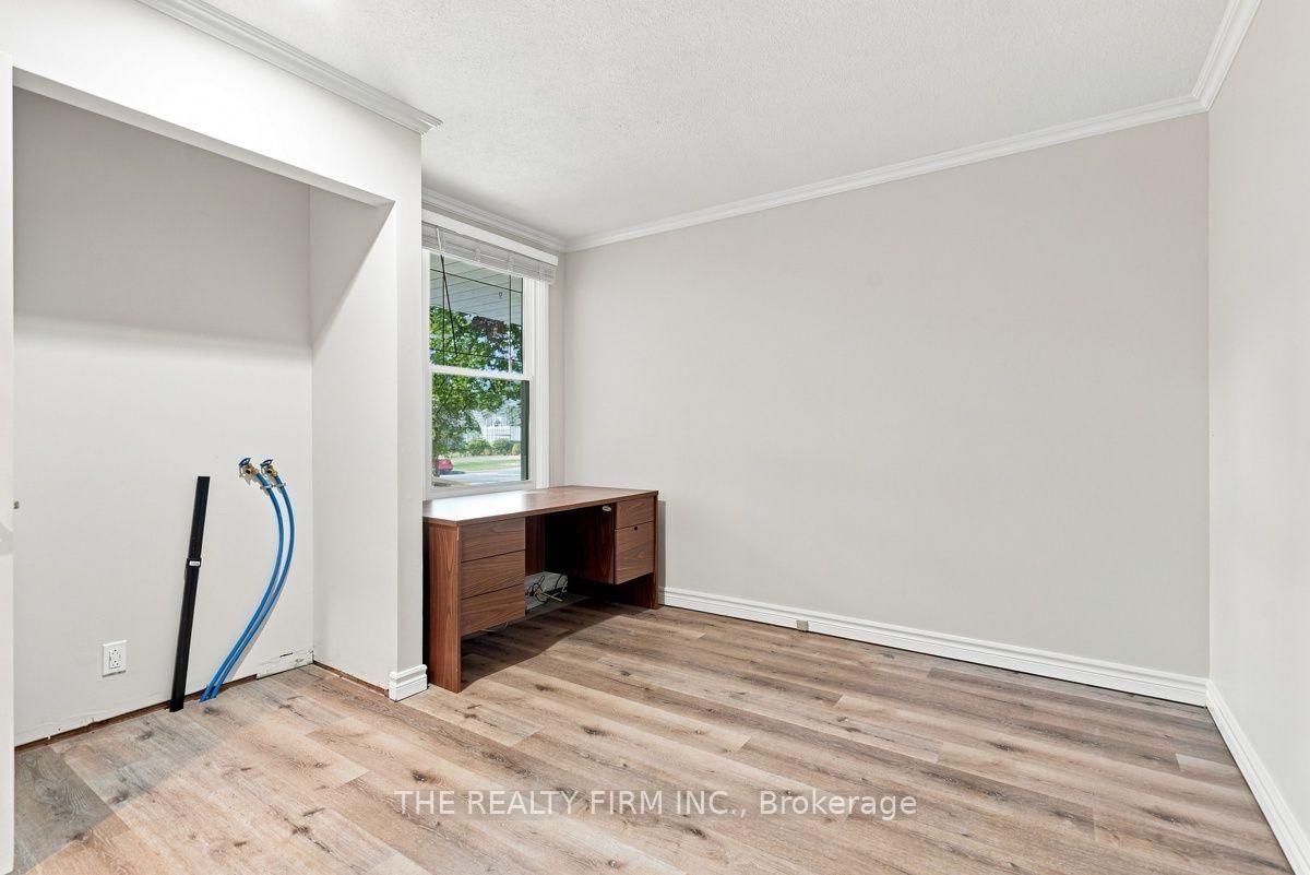20 Lynngate Court • London South, ON photo 25