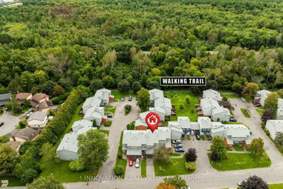 18 Benlea Drive • #C • Ottawa, ON photo 2