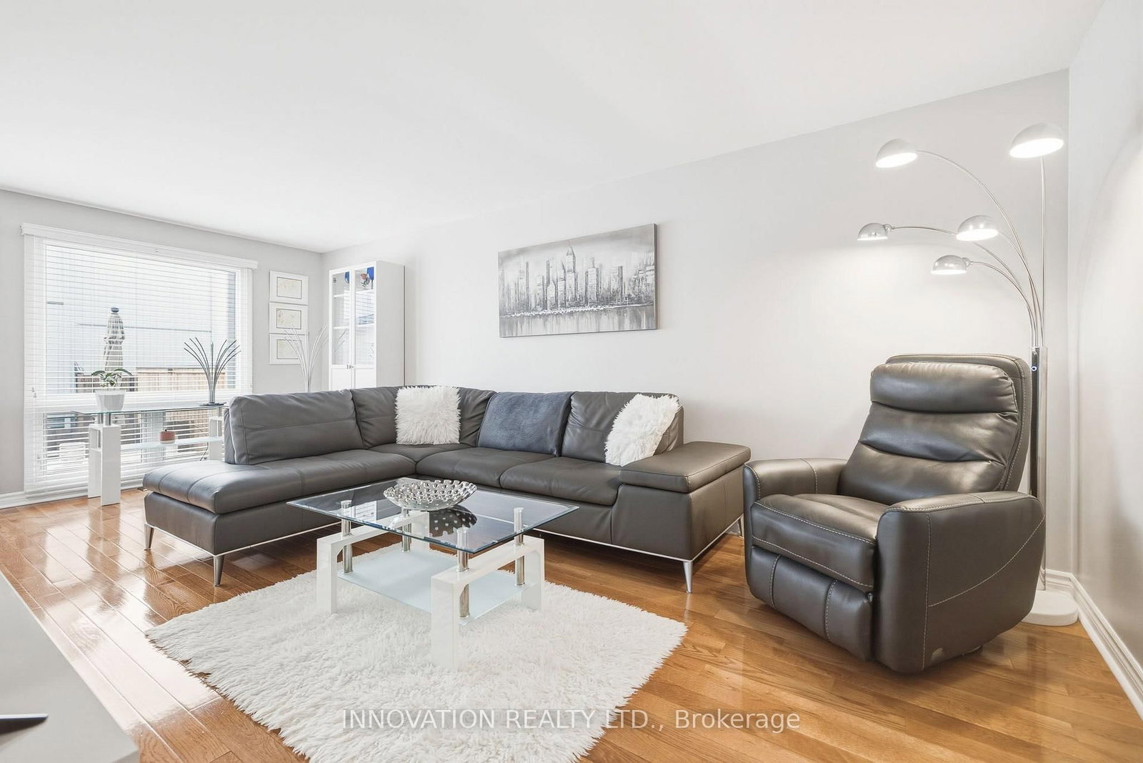 18 Benlea Drive • #C • Ottawa, ON photo 6