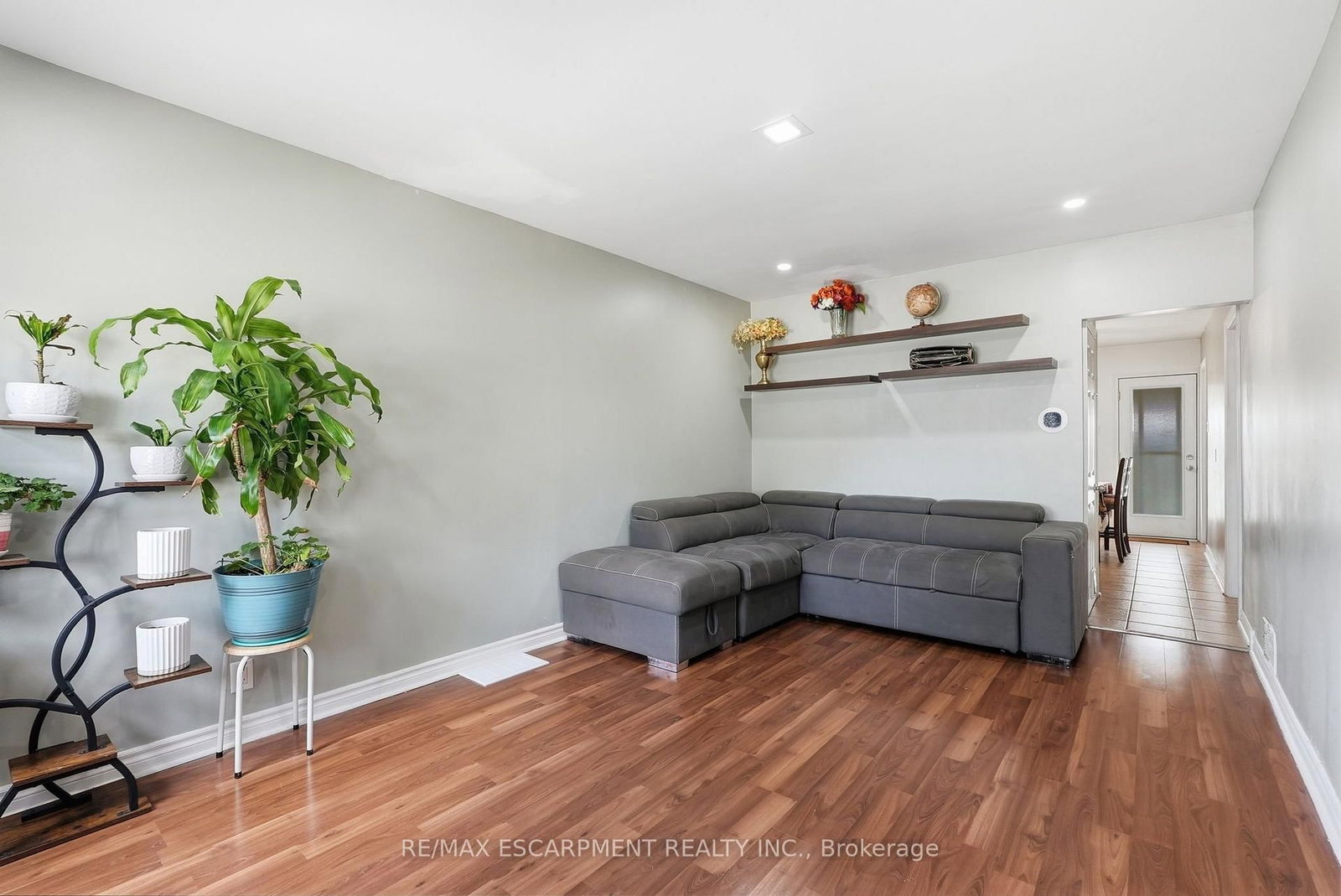 127 Park Row N • Hamilton, ON photo 4