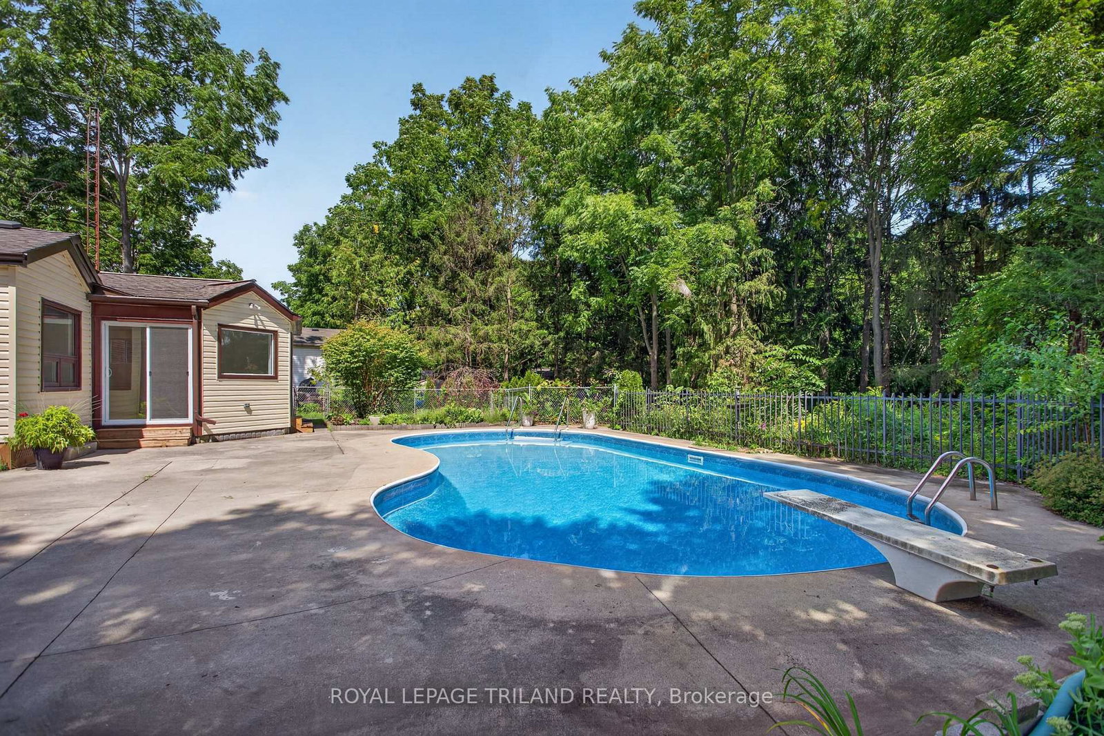 115 Springer Street • Middlesex Centre, ON photo 38