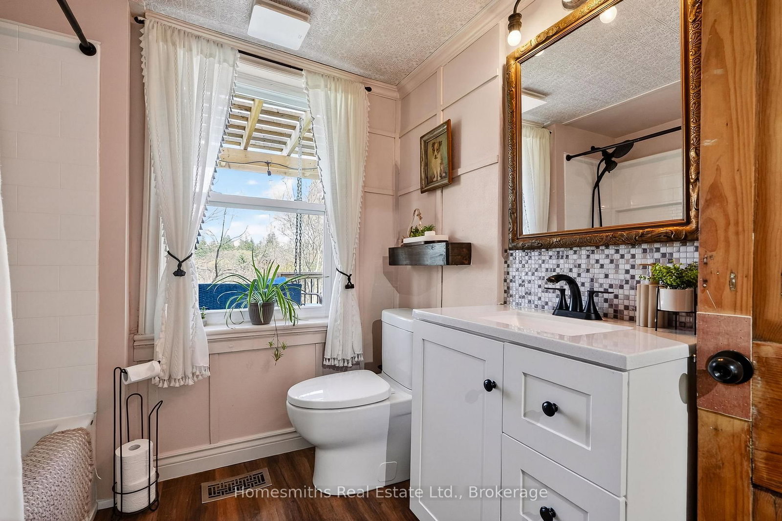 1002 Ontario Street • Cobourg, ON photo 16