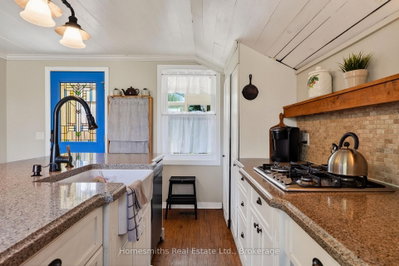 1002 Ontario Street • Cobourg, ON photo 9