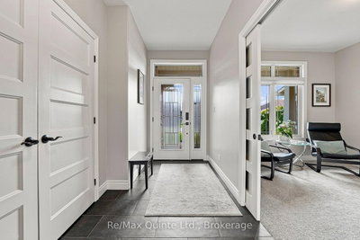 40 Farmington Crescent • Belleville, ON photo 4