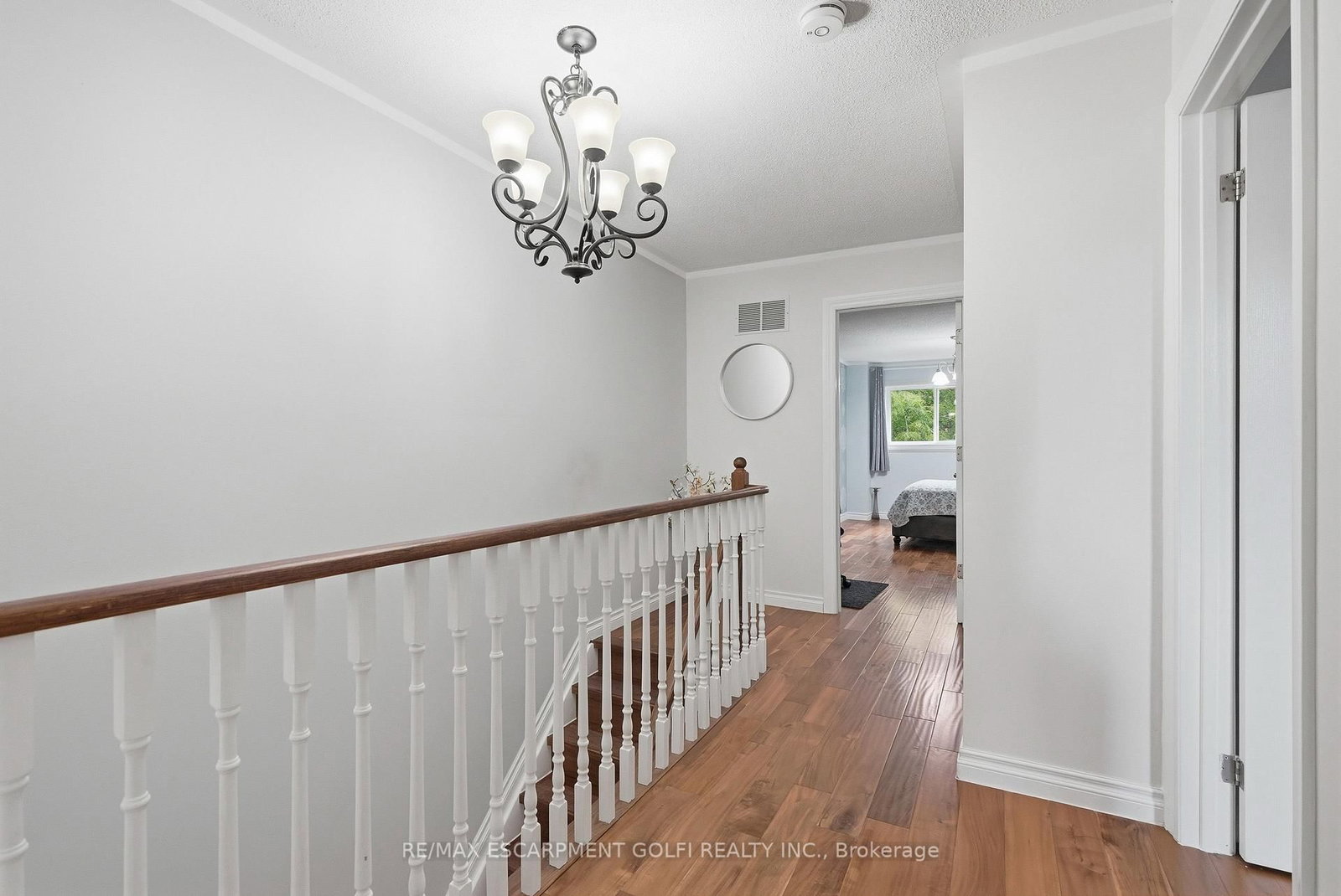 11 Wakefield Lane • Hamilton, ON photo 14