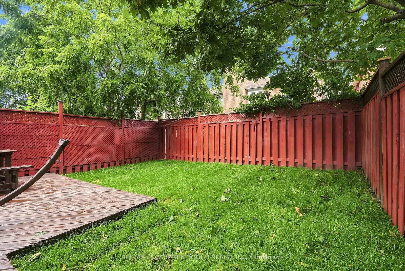 11 Wakefield Lane • Hamilton, ON photo 29