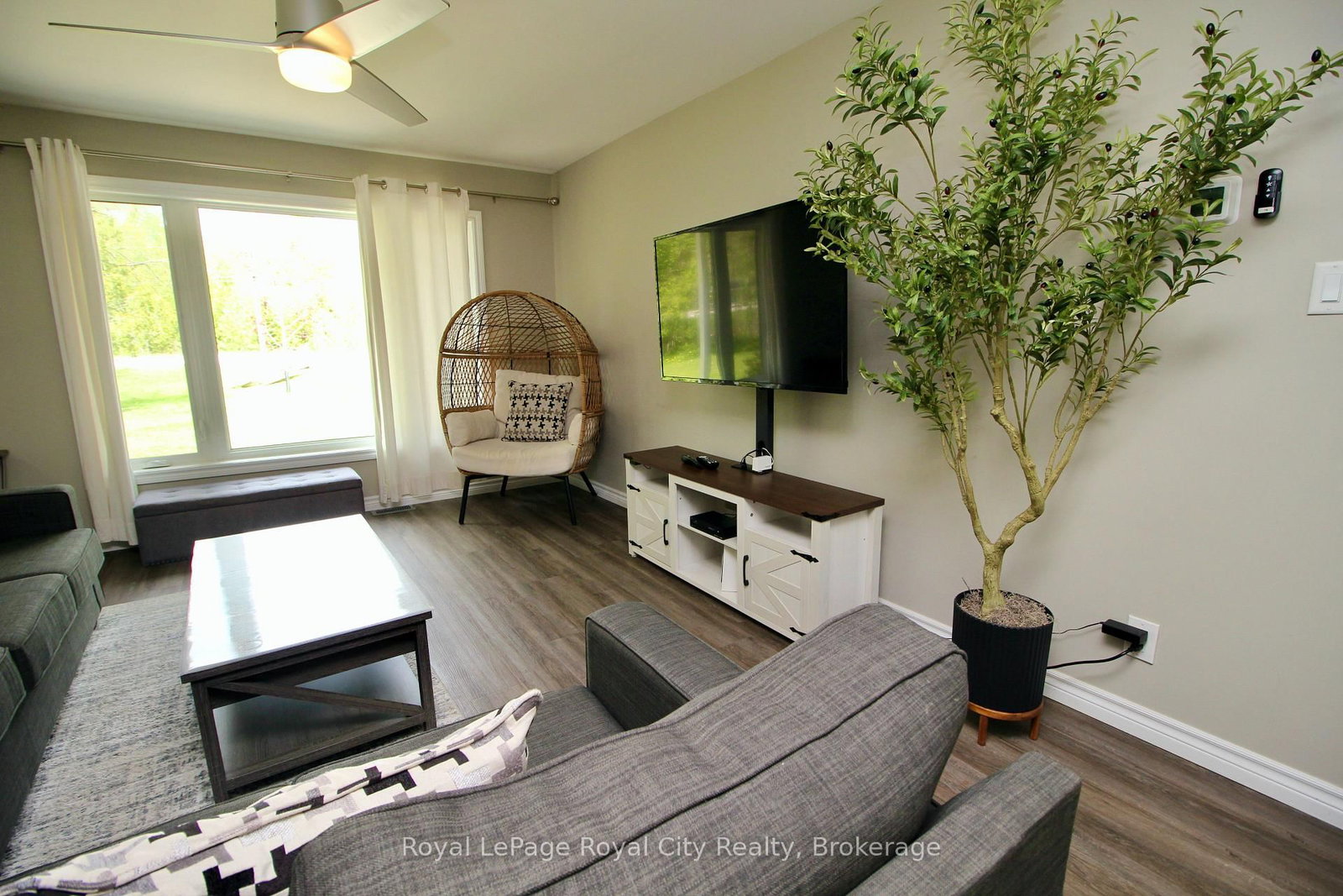 7221 6 Highway • Northern Bruce Peninsula, ON photo 8