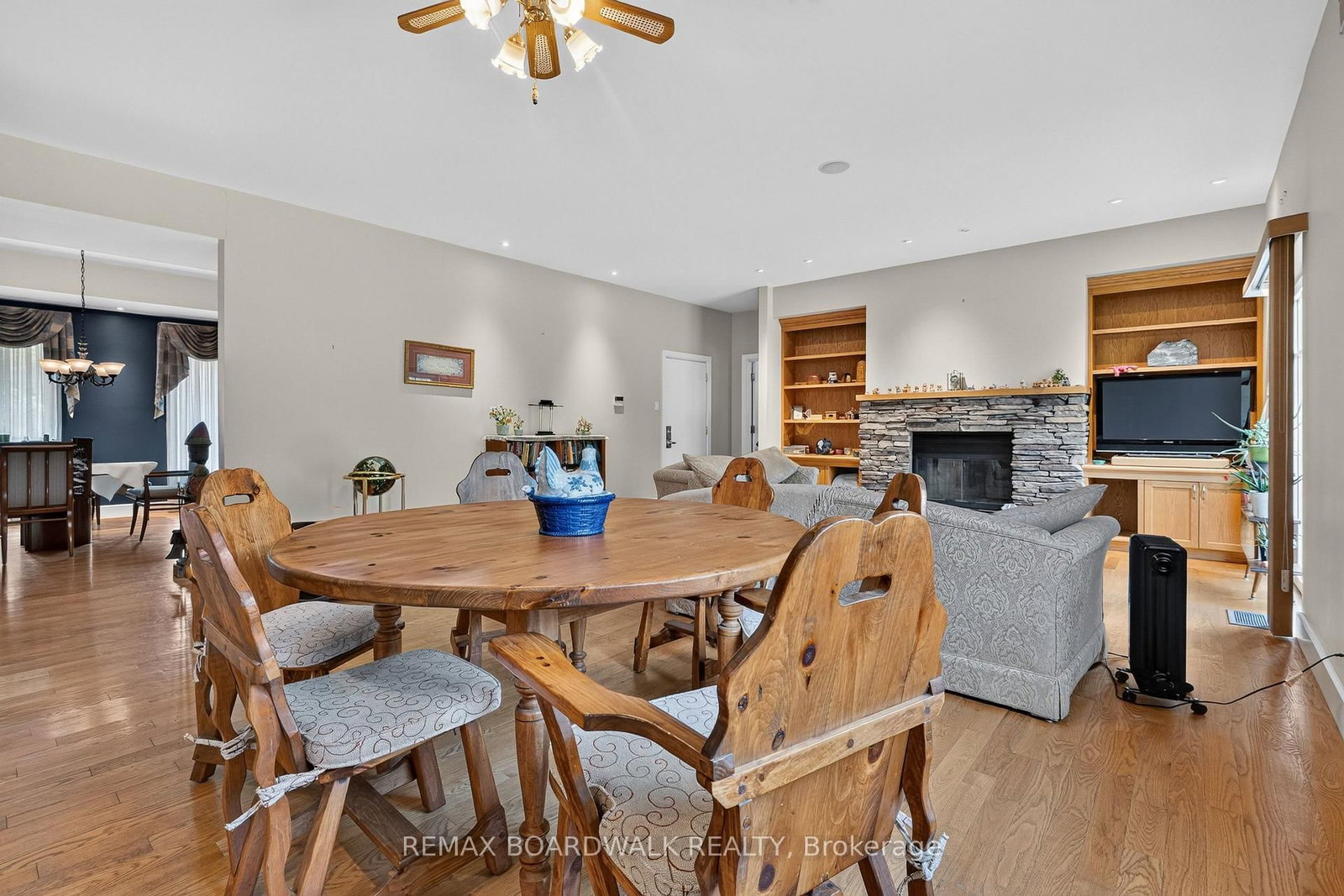 2437 Devine Road • Vars, ON photo 9