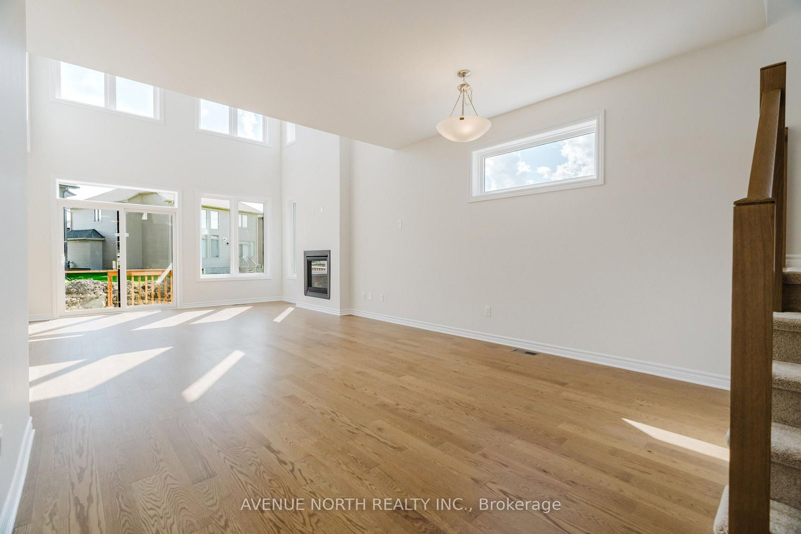 263 Ginebik Way • Ottawa, ON photo 10