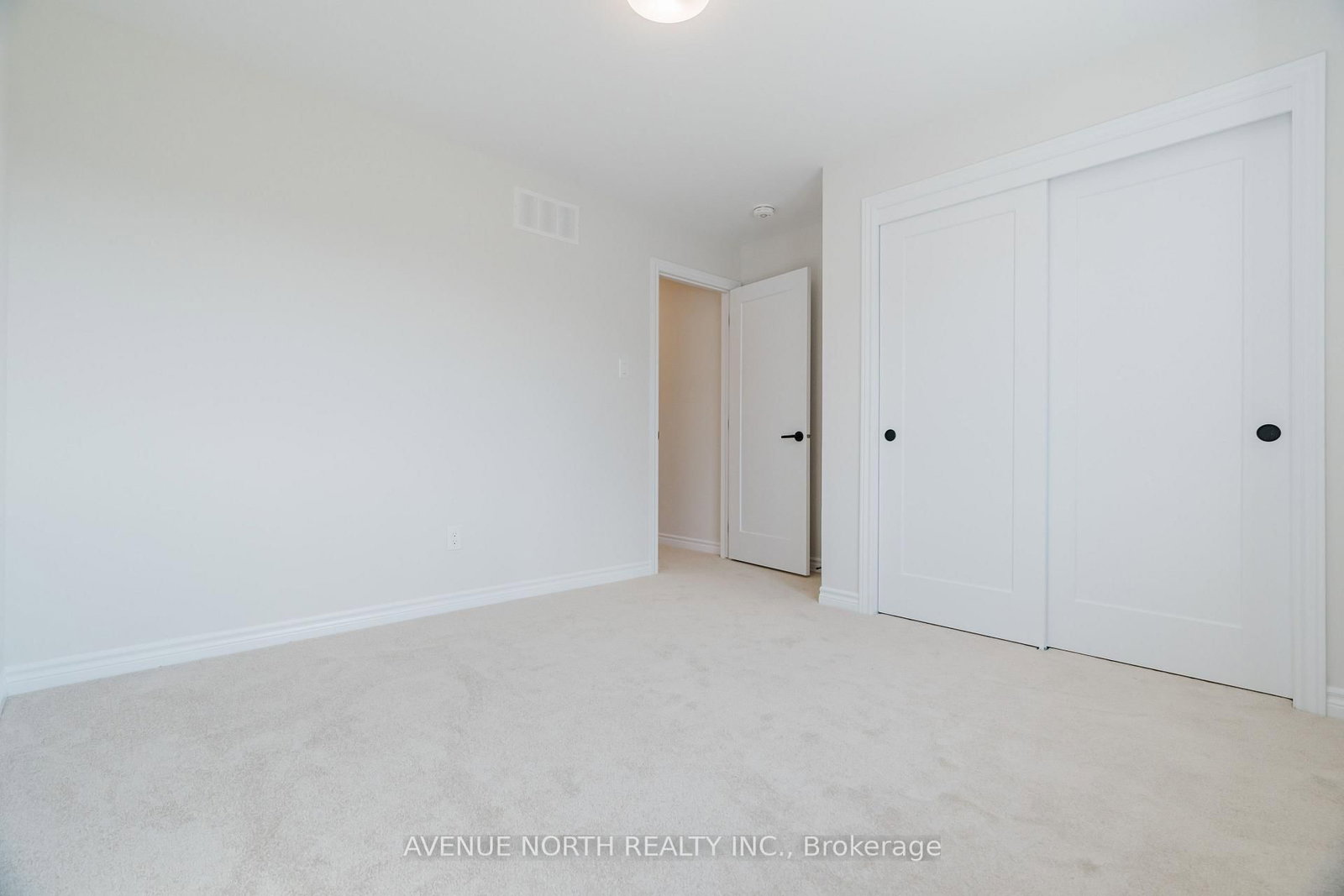 263 Ginebik Way • Ottawa, ON photo 39