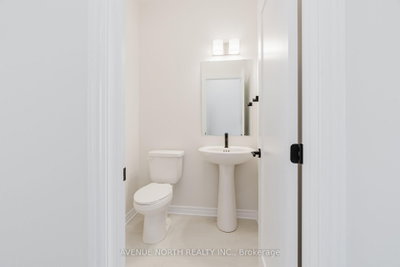 263 Ginebik Way • Ottawa, ON photo 4