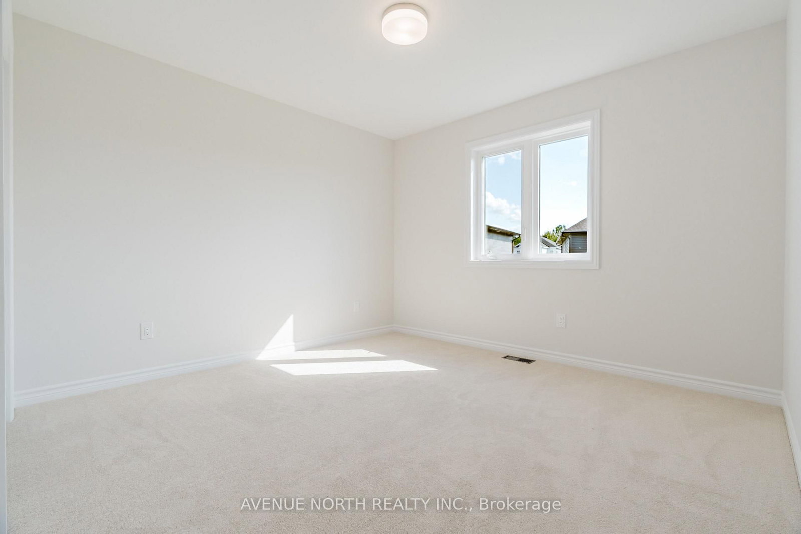 263 Ginebik Way • Ottawa, ON photo 40
