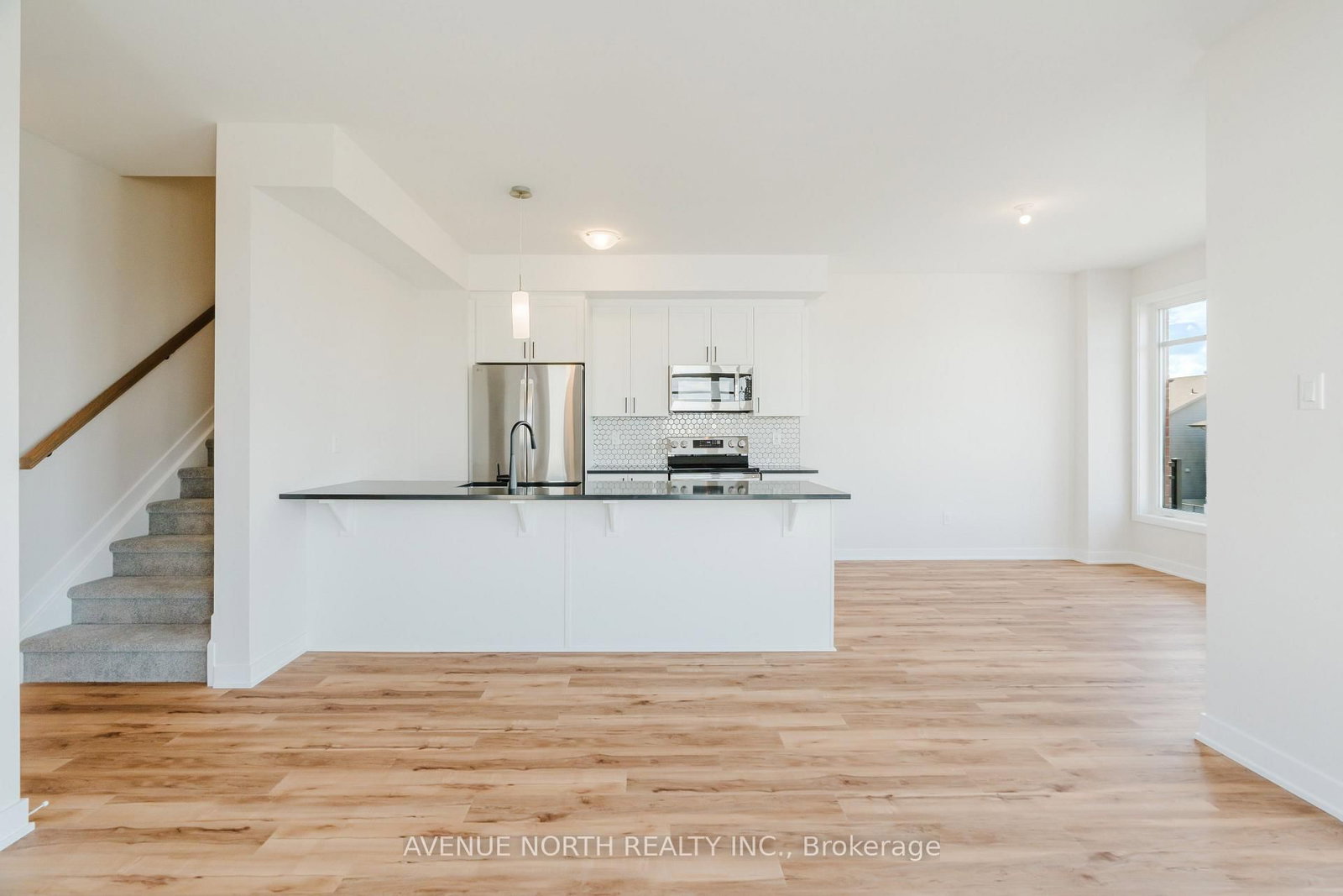1220 Flycatcher Private • Ottawa, ON photo 19