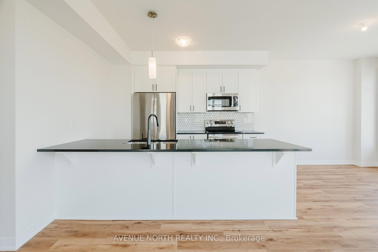 1220 Flycatcher Private • Ottawa, ON photo 20