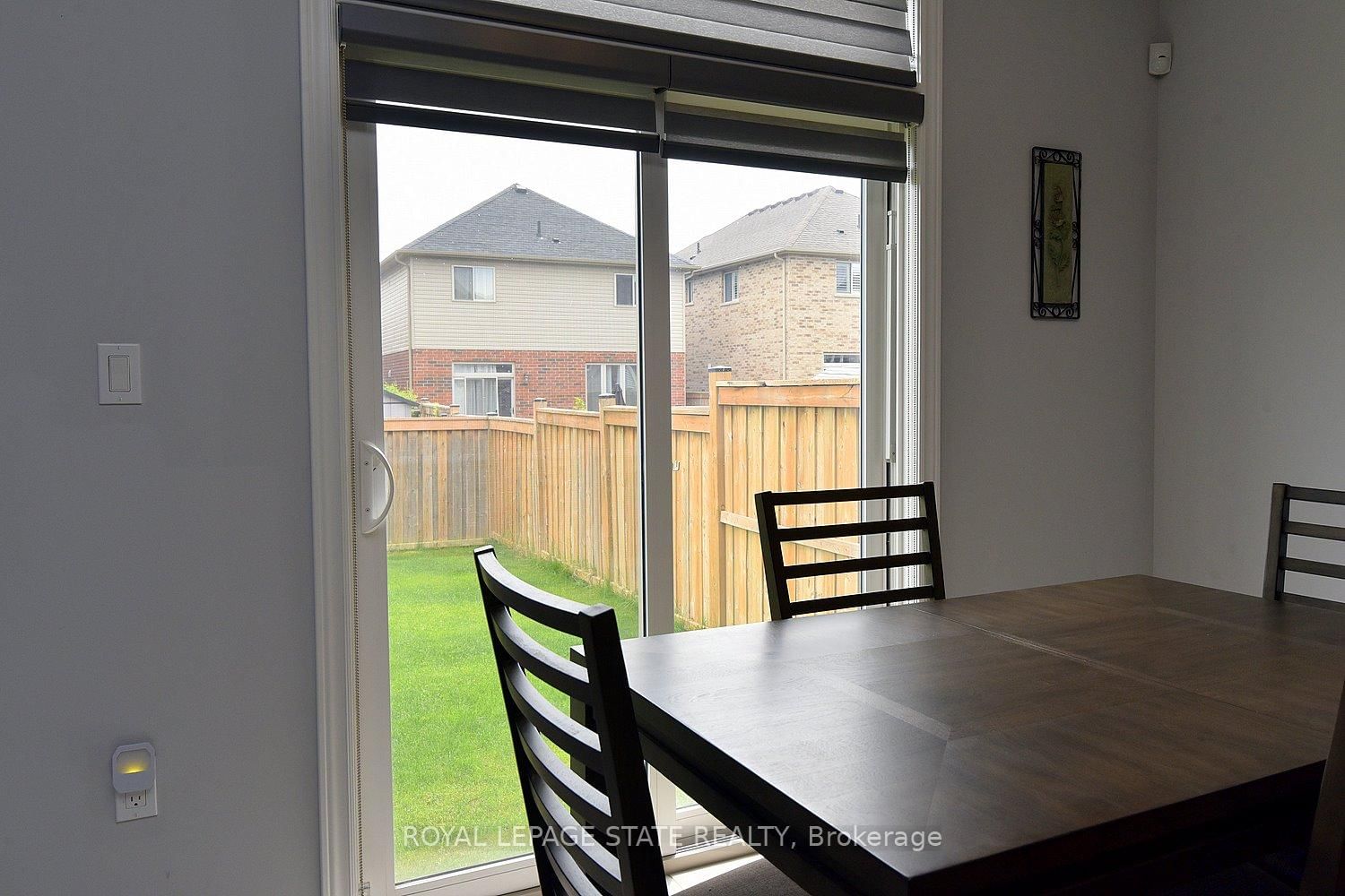 111 Festival Way • Hamilton, ON photo 16
