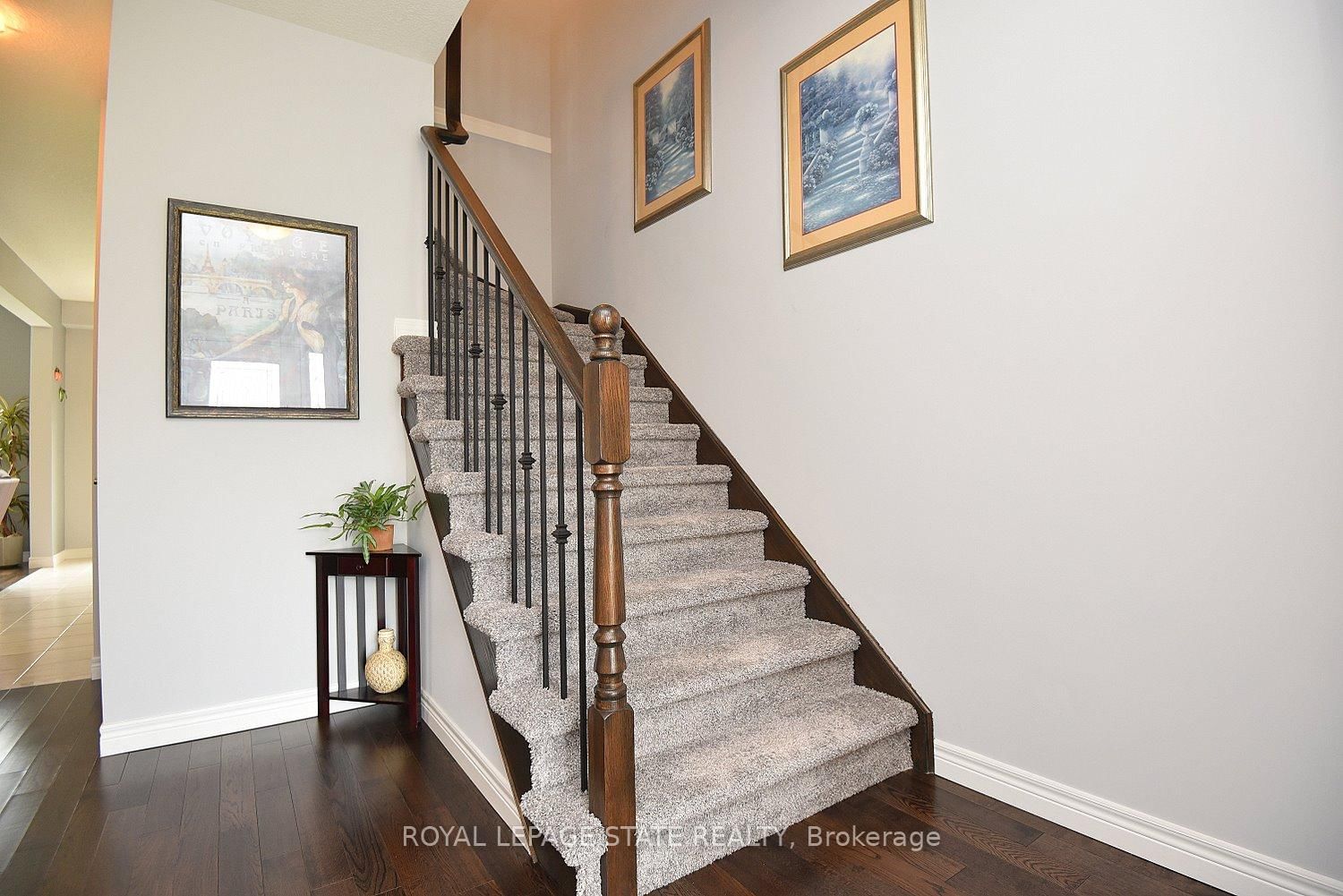 111 Festival Way • Hamilton, ON photo 21
