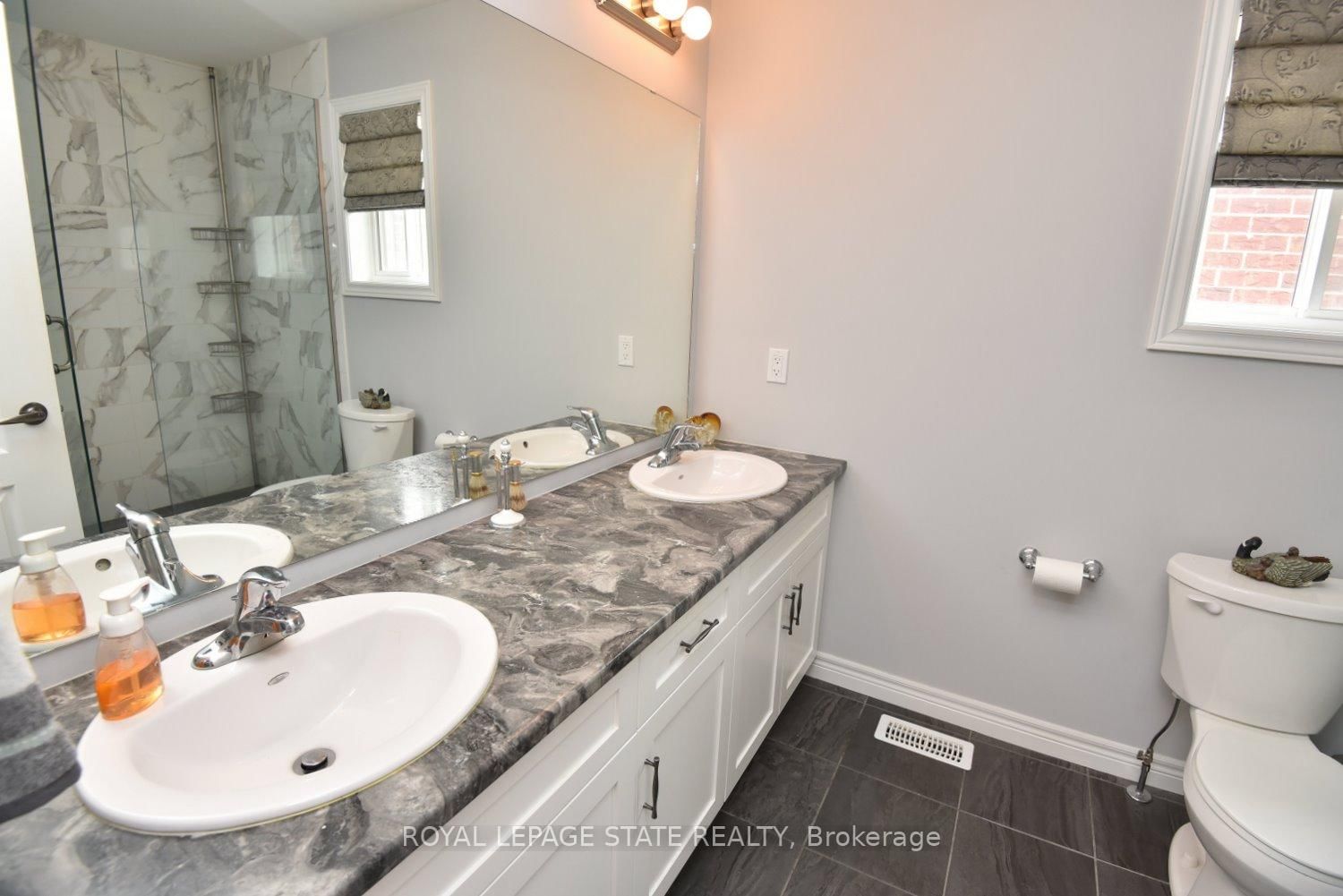 111 Festival Way • Hamilton, ON photo 26