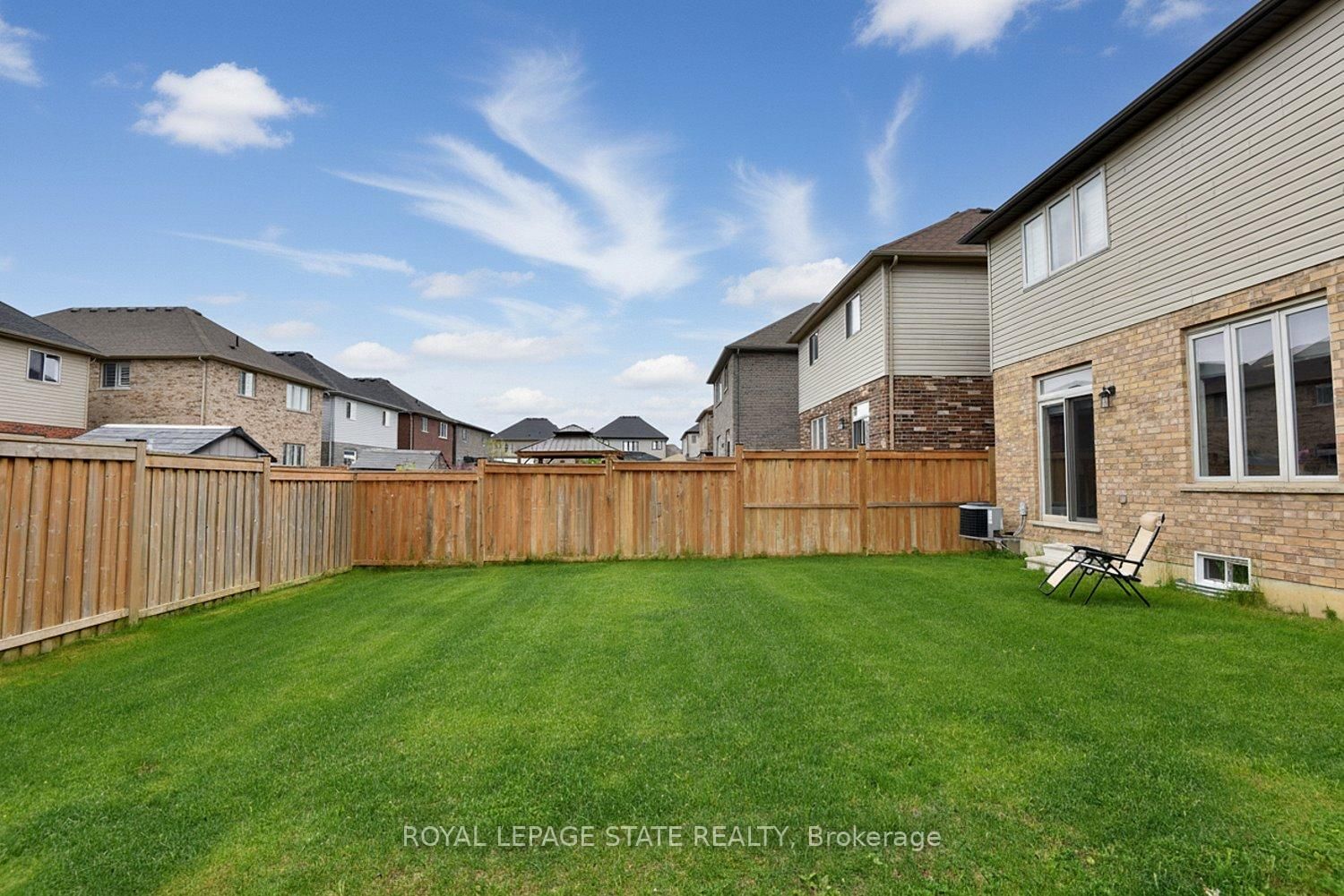 111 Festival Way • Hamilton, ON photo 34