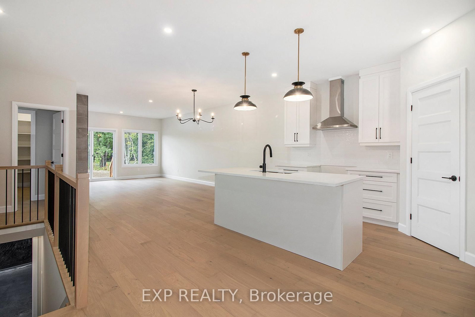 803 Lacroix Road • Clarence-Rockland, ON photo 11