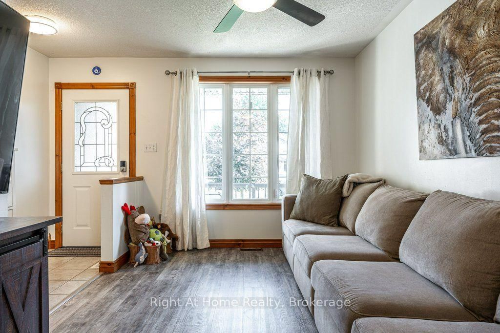 301 Norman Street • Stratford, ON photo 11
