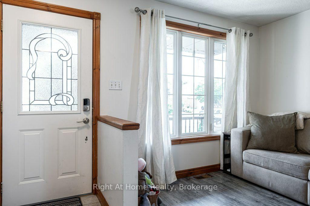 301 Norman Street • Stratford, ON photo 13