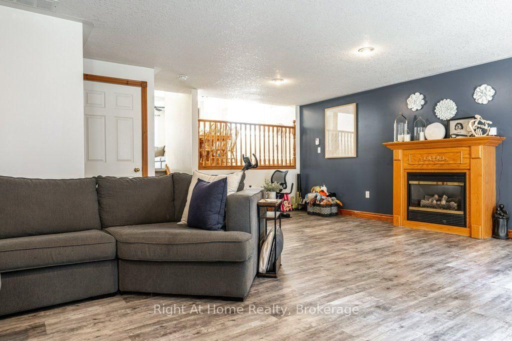 301 Norman Street • Stratford, ON photo 23