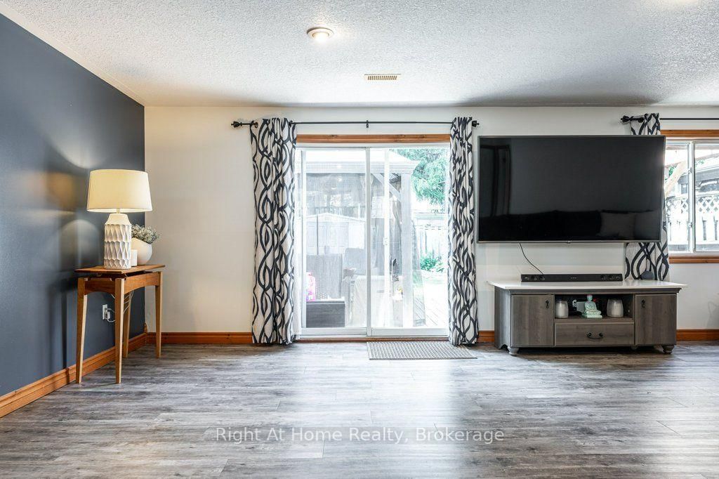 301 Norman Street • Stratford, ON photo 25