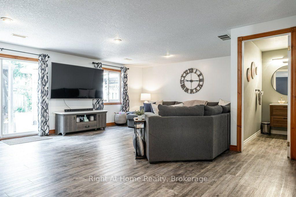 301 Norman Street • Stratford, ON photo 26