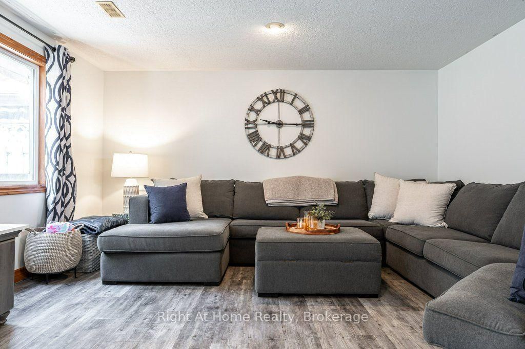 301 Norman Street • Stratford, ON photo 27