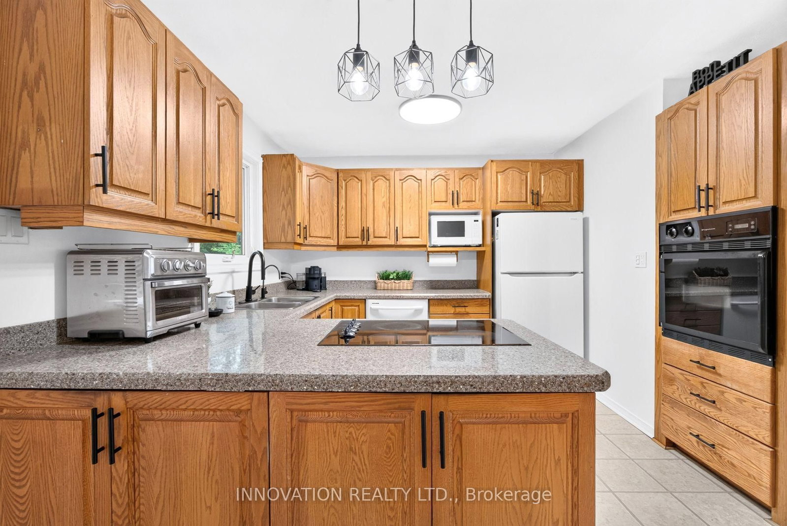 136 Acorn Crescent • Ottawa, ON photo 14