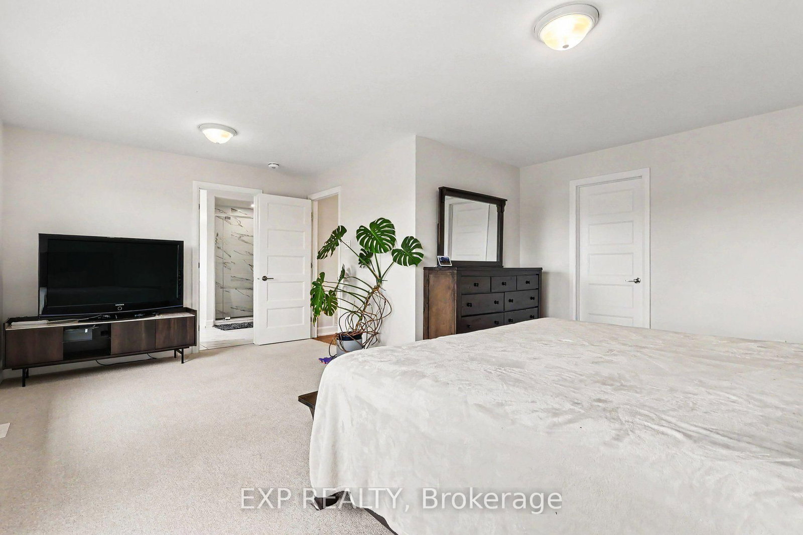 520 Lucent Street • Russell, ON photo 18