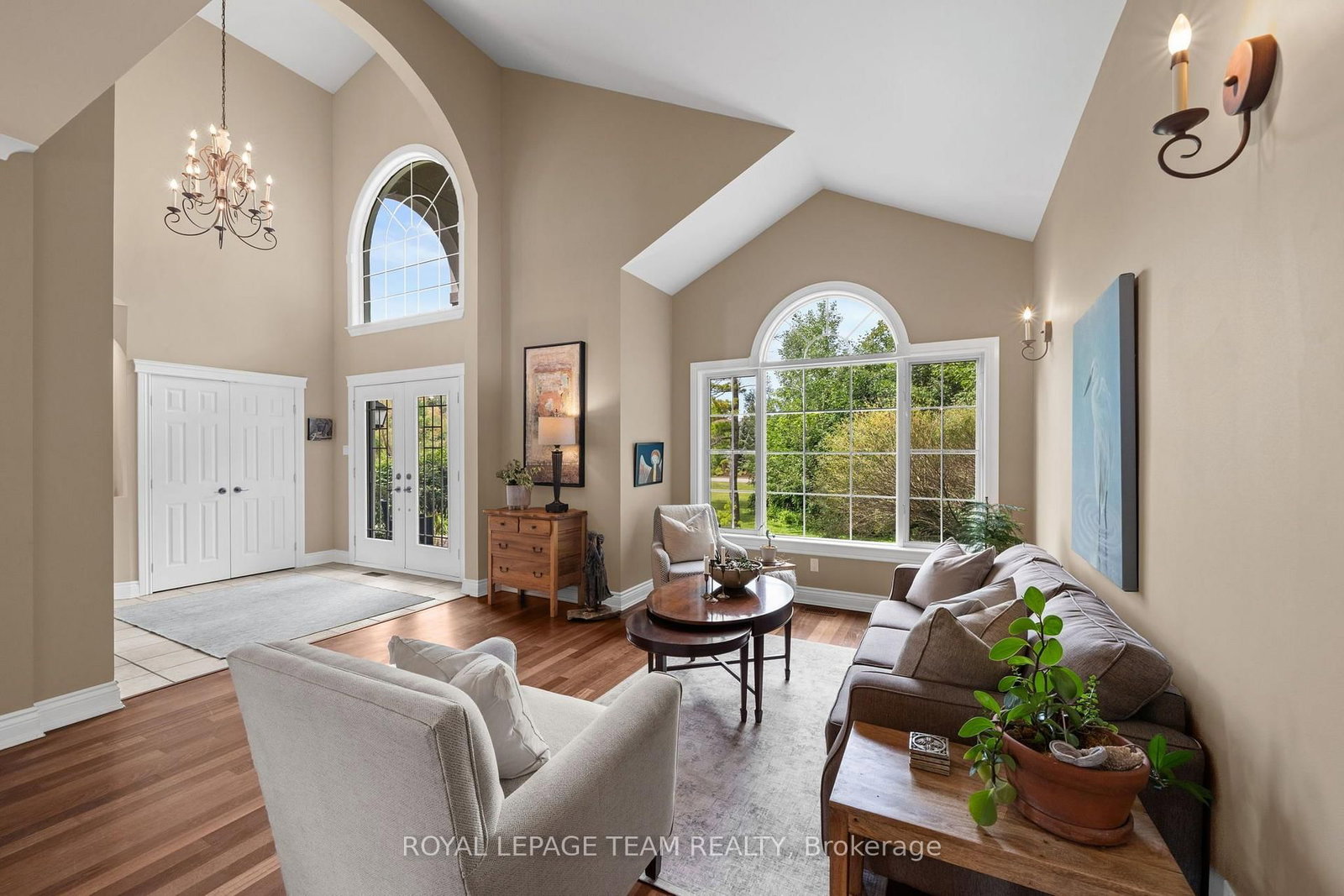 1518 Monaghan Lane • Ottawa, ON photo 10