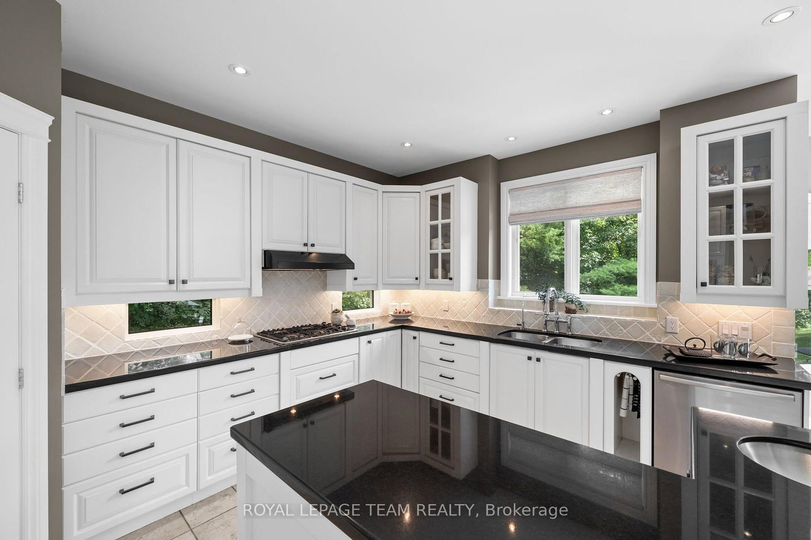 1518 Monaghan Lane • Ottawa, ON photo 14
