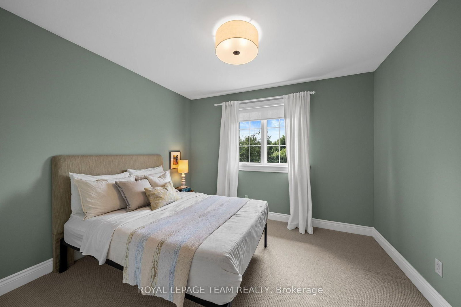 1518 Monaghan Lane • Ottawa, ON photo 38