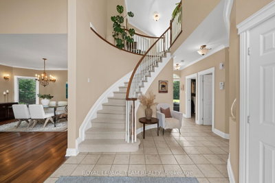 1518 Monaghan Lane • Ottawa, ON photo 9