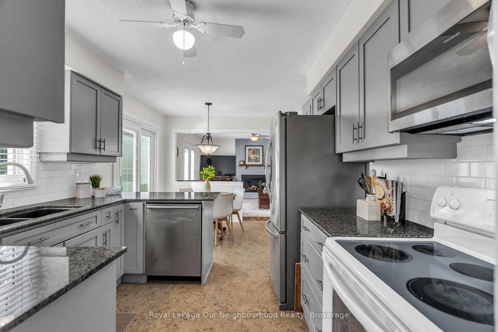 67 Bartlett Crescent • London South, ON photo 13